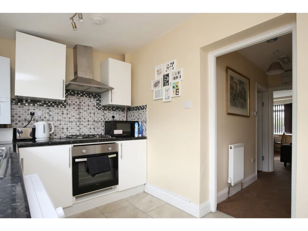 Holiday Home for 8 + Parking - Trendy Easy Oxford