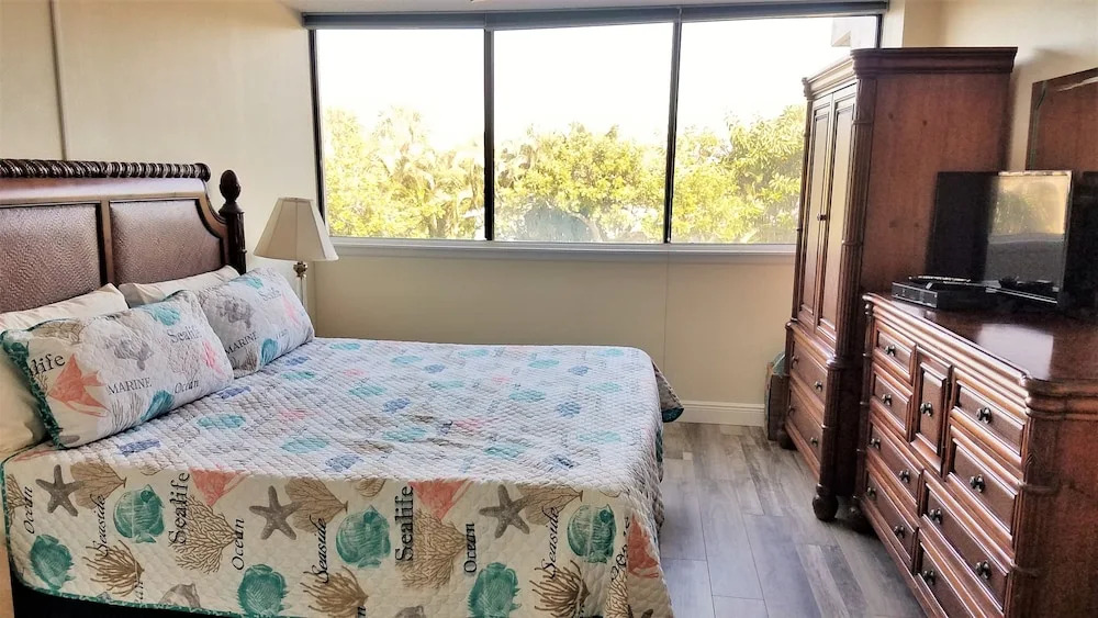 Our House at the Beach W-103 1 Bedroom 2 Bathrooms Condo