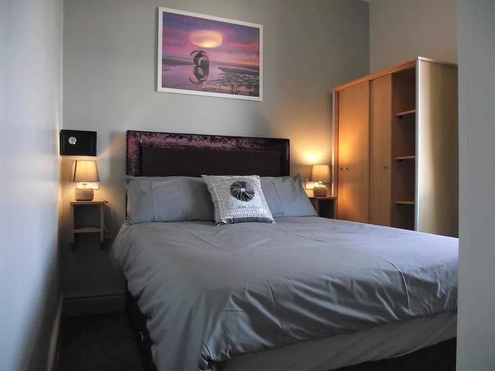 Seahawk Holiday Apartments