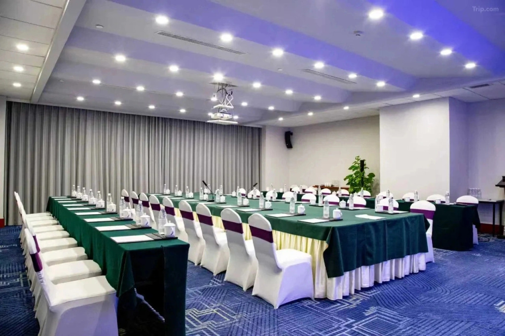 Отель Plaza International Zhejiang