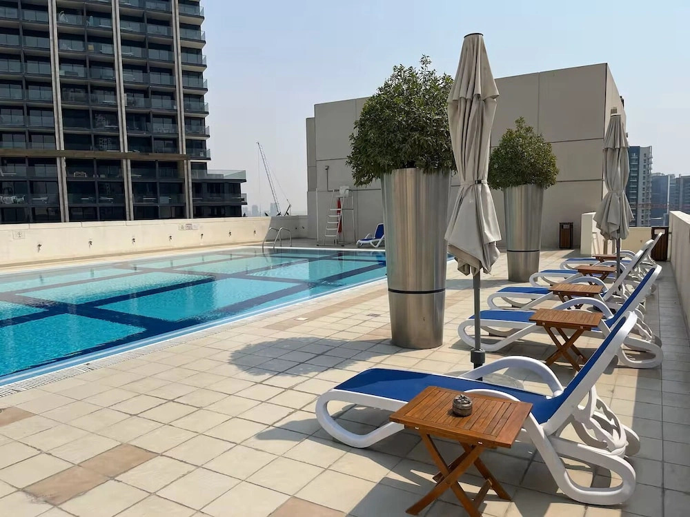 Vogue | Bay Square Business Bay close to Dubai Mall | Burj Khalifa