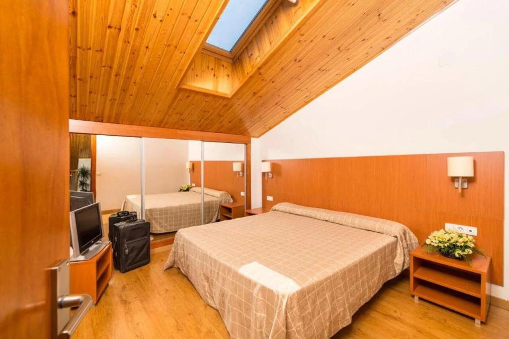Guitart La Molina Aparthotel & Spa