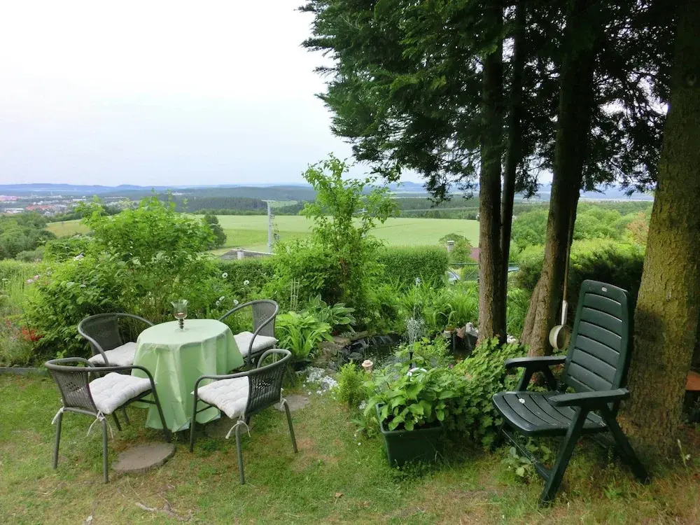 Quiet Getaway Near Ilmenau
