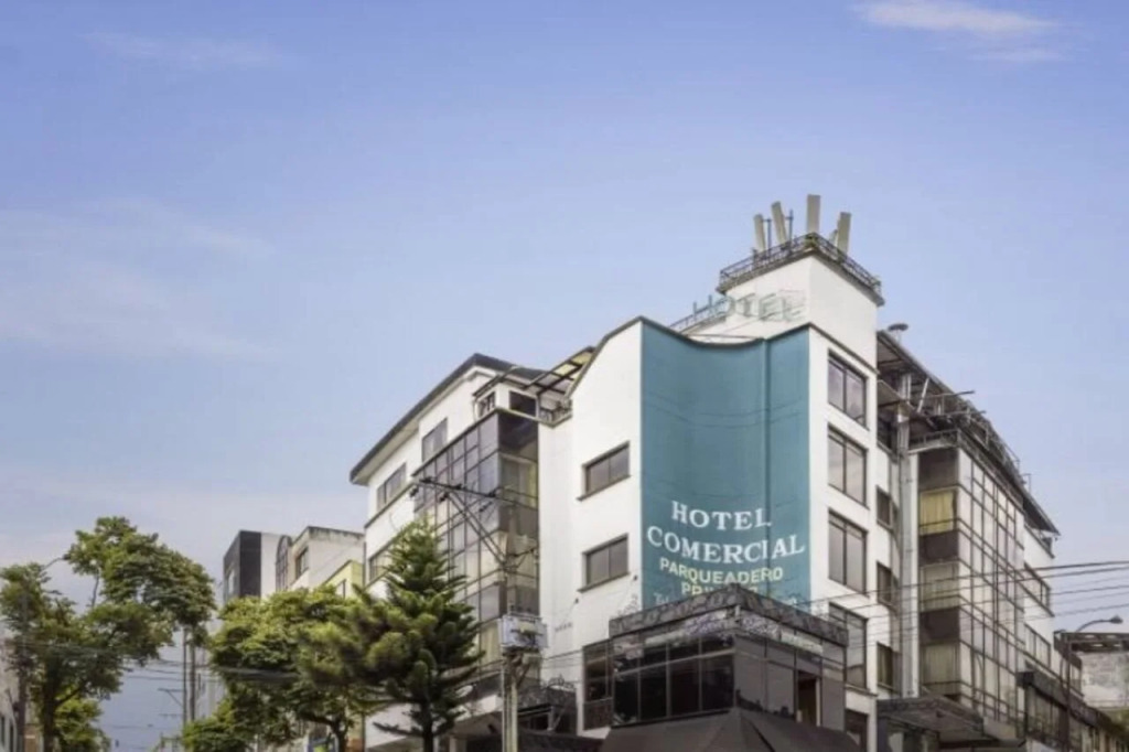 Ayenda 1120 Hotel Comercial