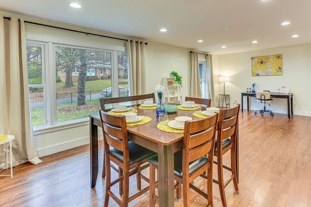 Dog-friendly Yard, 5 Mi to Uptown: Charlotte Home