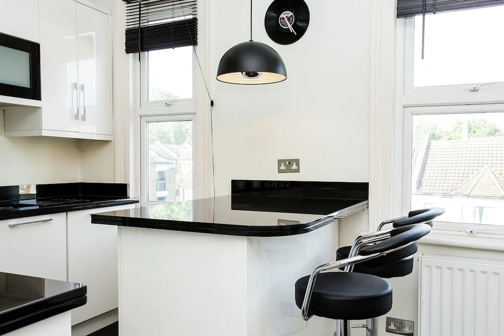 Newly Furnished Modern 1 Bed in South East London