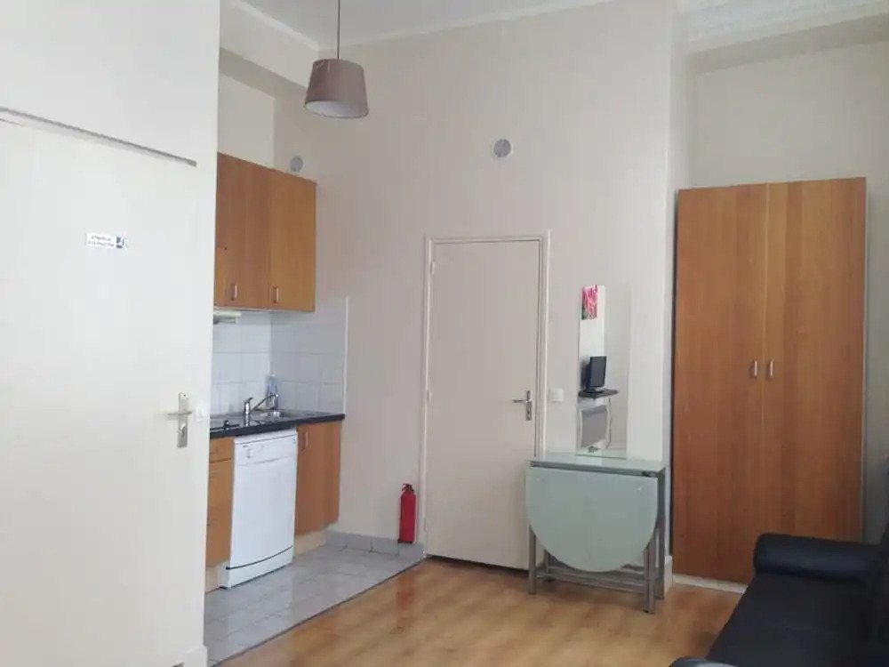 Apartment Poisson 1