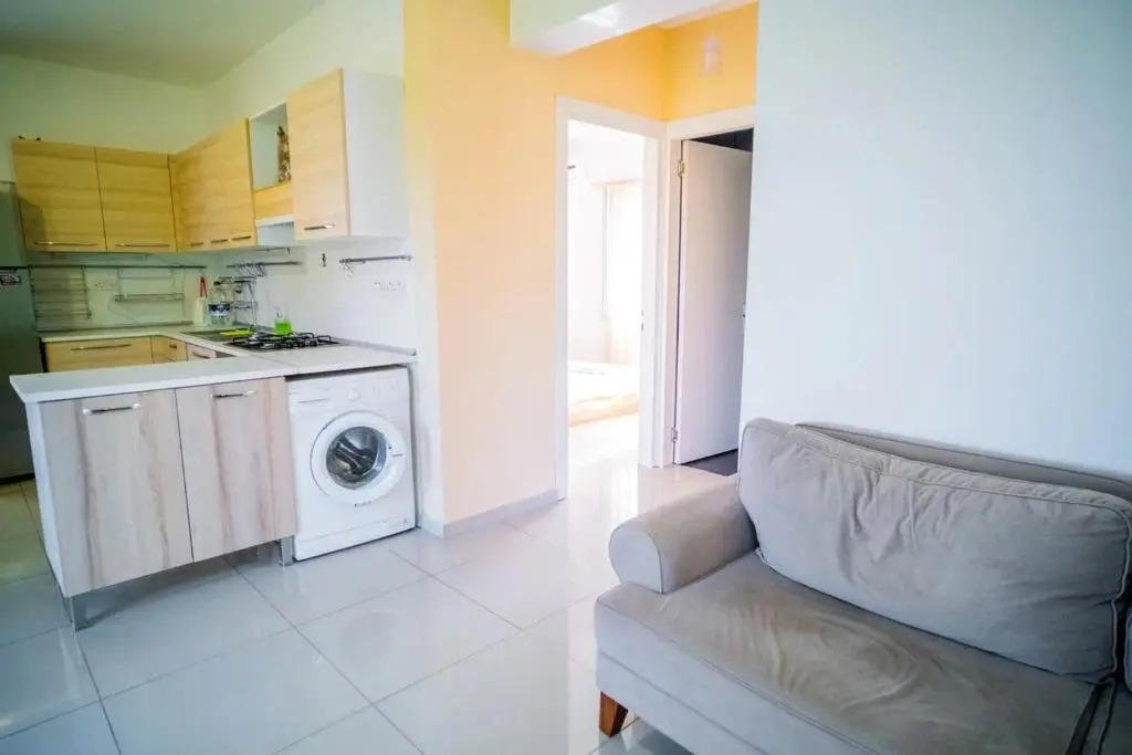 Beautiful Two-Bedroom Apartment near the Sea Sel 6-5