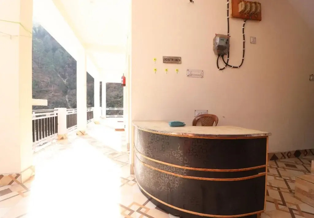 Hotel Aanandit By OYO Rooms