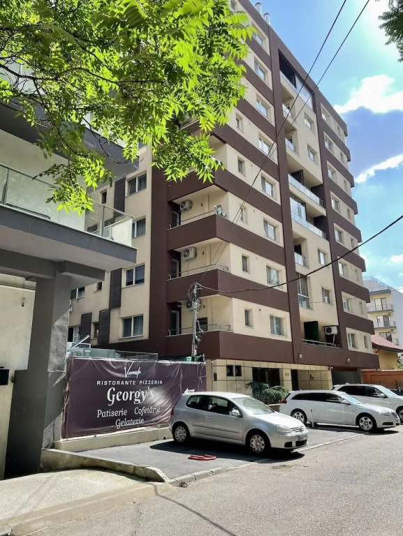 Studio R by MRG Apartments