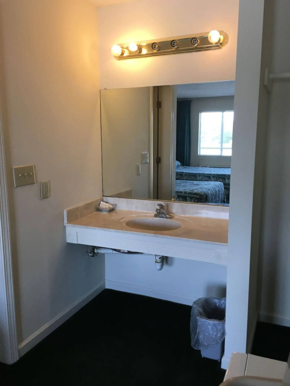 McCaig Motel