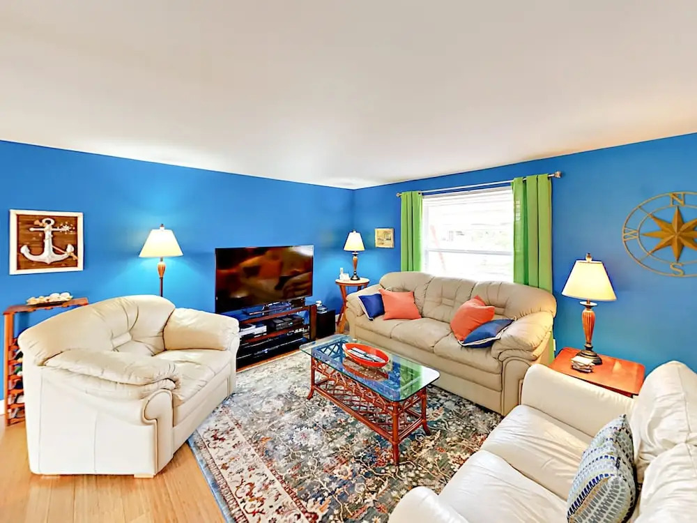 463 Washington Court Home 3 Bedrooms 2 Bathrooms Home