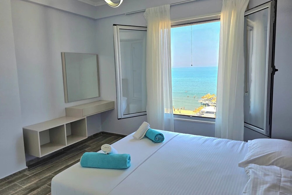 Beachfront & Sea View Apartment 101