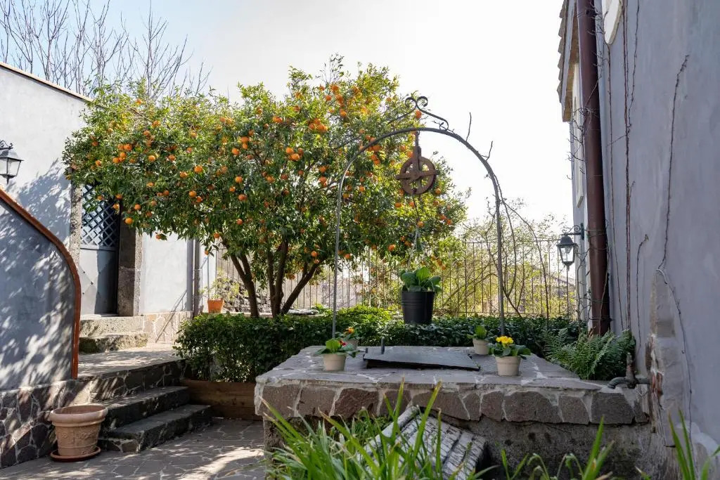 Casale Manna dell'etna