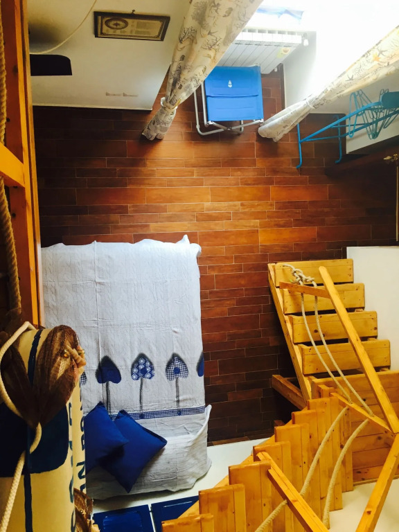 B&B PompeiLog