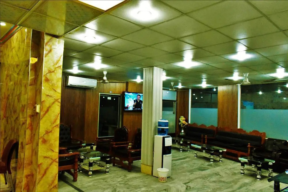 ALMAS HOTEL Best Hotel in swat