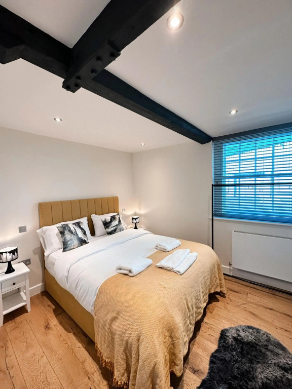 Relaxing 3-Bedroom City Centre Apartment