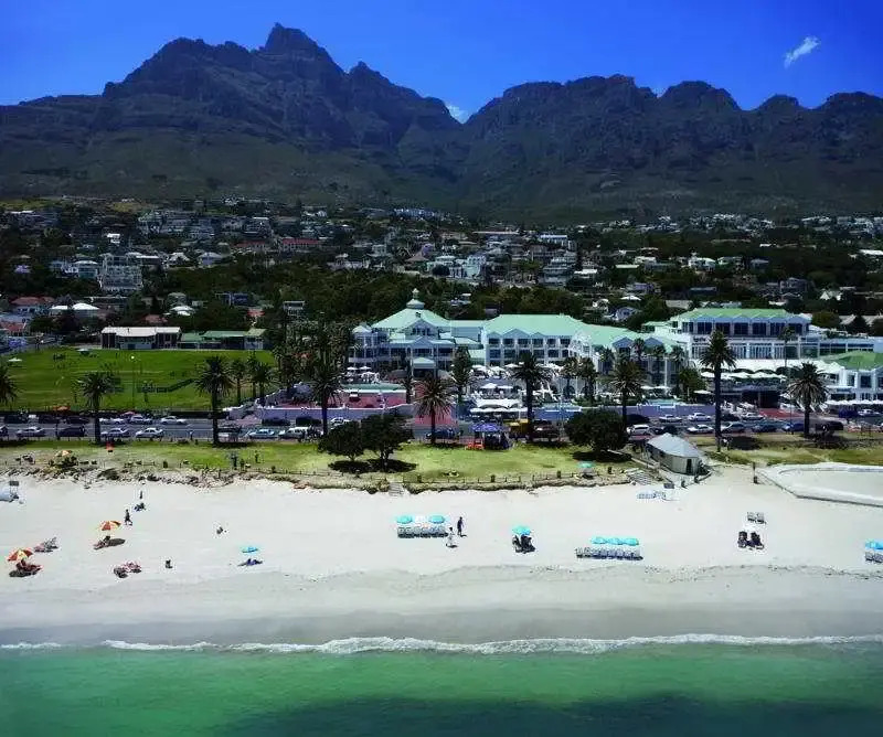 Beach-style Camps Bay Home With Pool and Garden Barbados