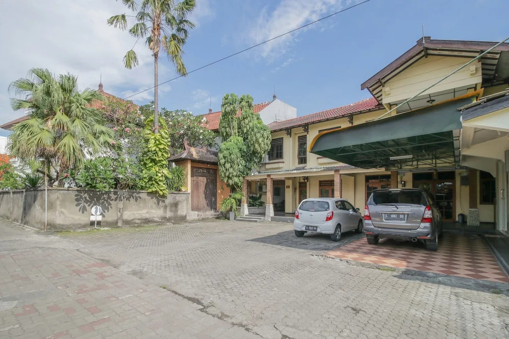 Airy Syariah Pacar Kembang Dharmahusada Satu 23 Surabaya