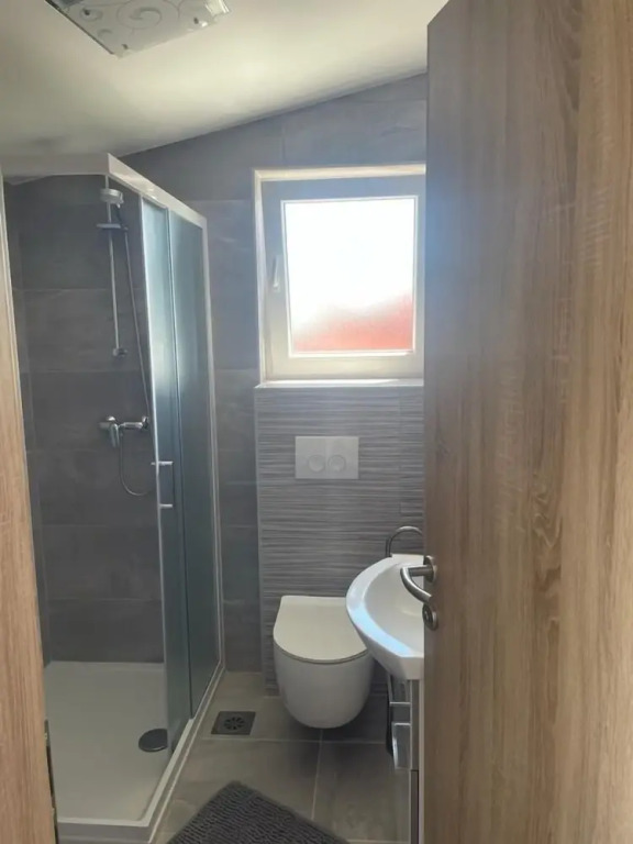 Sandra - 40m From the sea & Parking - A1