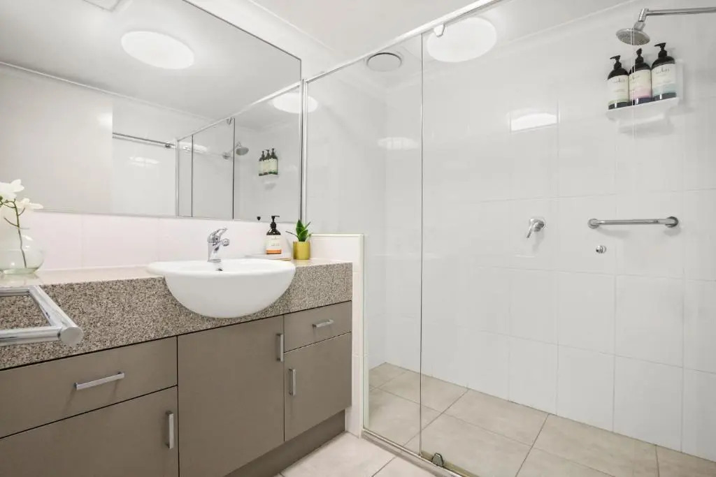 Seapoint Unit 14 32 Victoria Tce Kings Beach