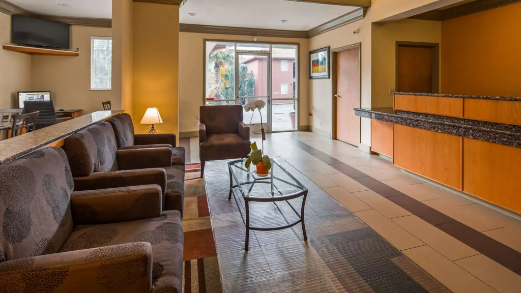 Best Western Willits Inn