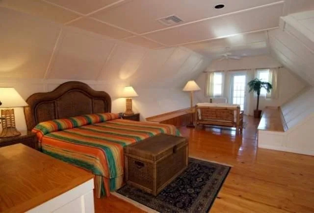 Barefoot Homes