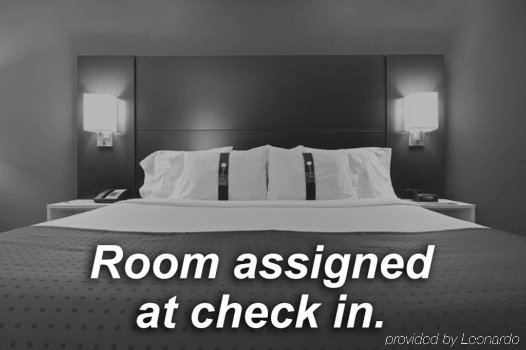 Holiday Inn Express & Suites Norwood-Boston Area by IHG