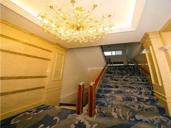 Hua Fu Hotel