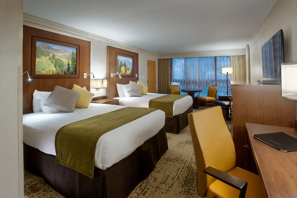 Cliff Lodge and Spa