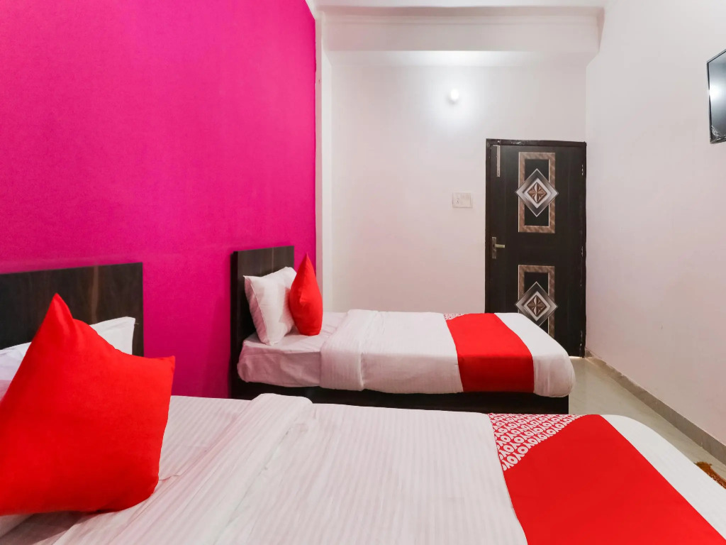 OYO 73420 Hotel New Rao Residency