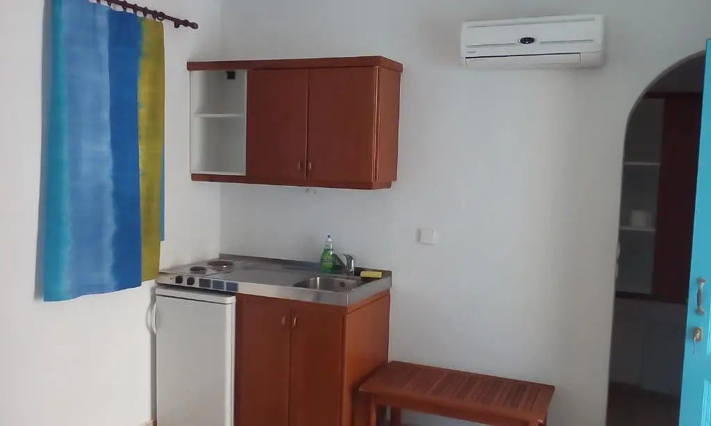 Remvi Apartments