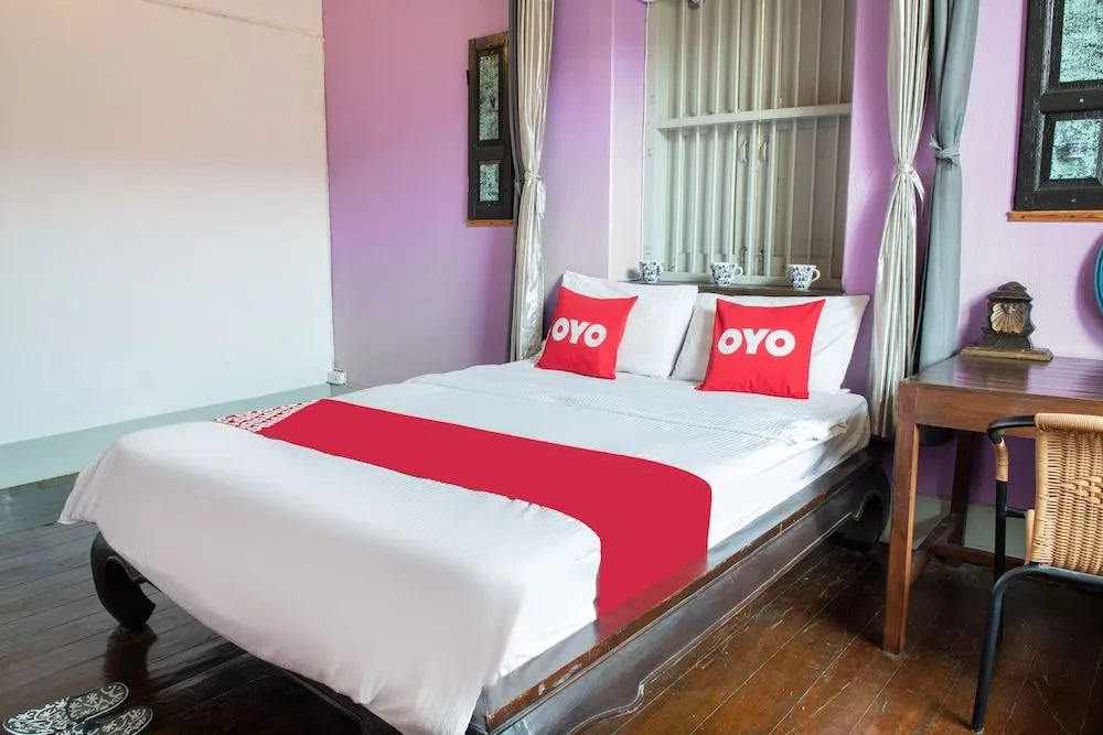 OYO 554 Old Town Boutique Hostel