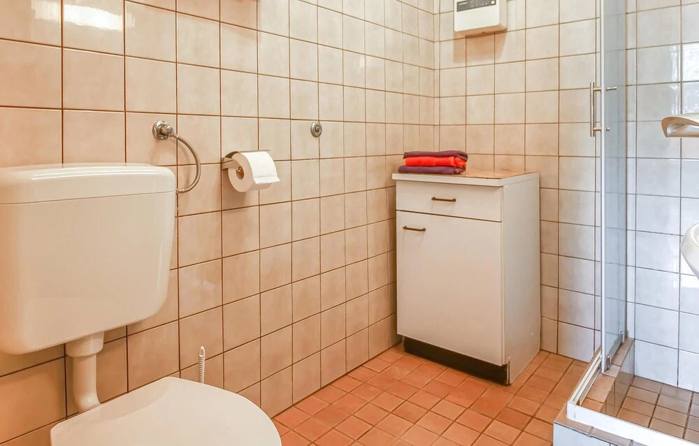 Beautiful Apartment in Porec With Wifi and 2 Bedrooms