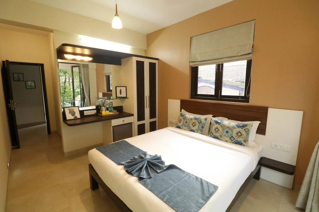 Foxoso Sonnet, Anjuna Goa