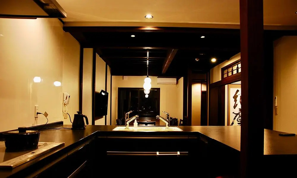 金沢一棟宿 海泉 Restoring In Kanazawa KAISEN