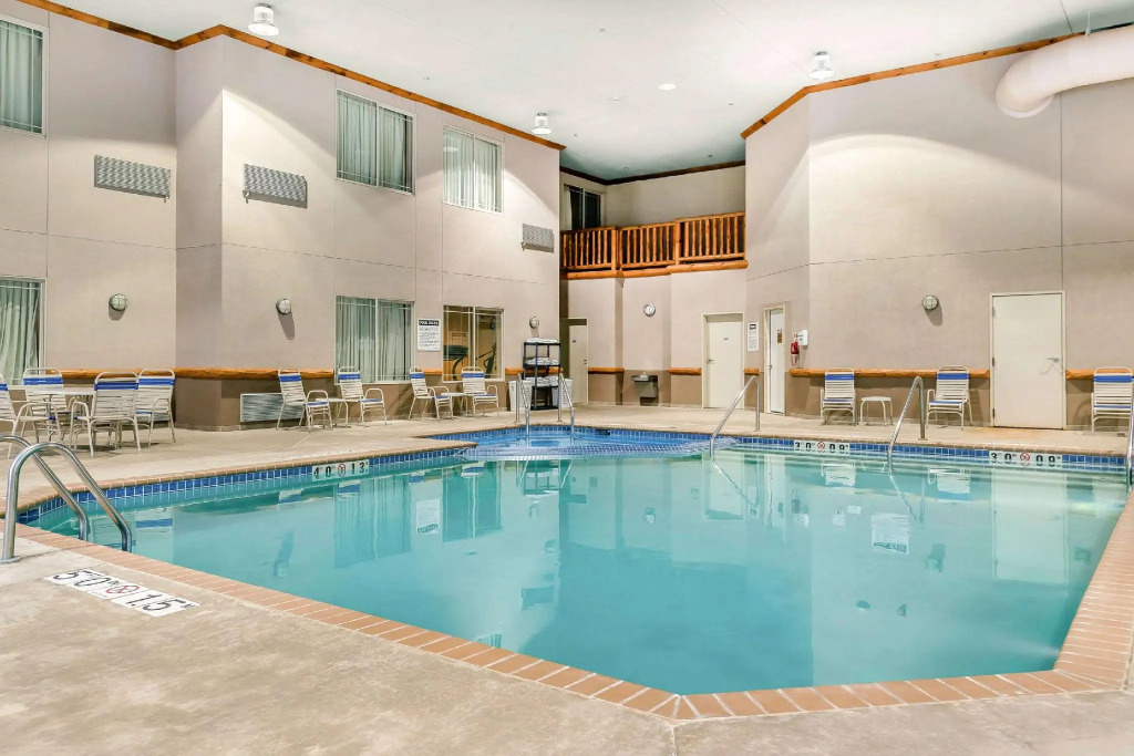 Rodeway Inn & Suites Tomahawk