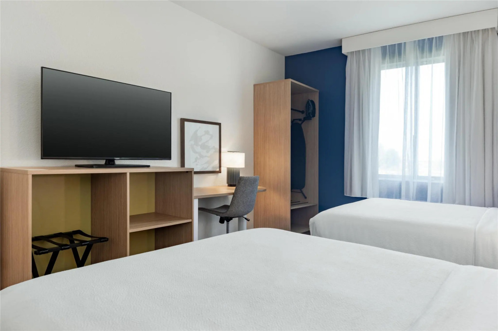 Spark by Hilton Indianapolis Northeast Fishers
