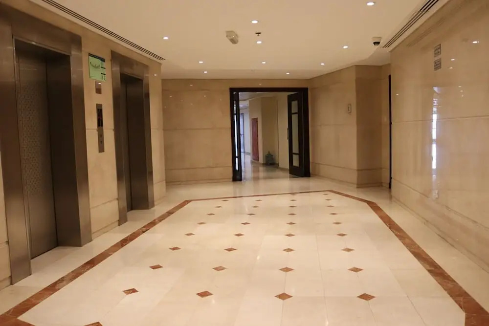 Stunning Studio With Pool And Gym Close To Marina