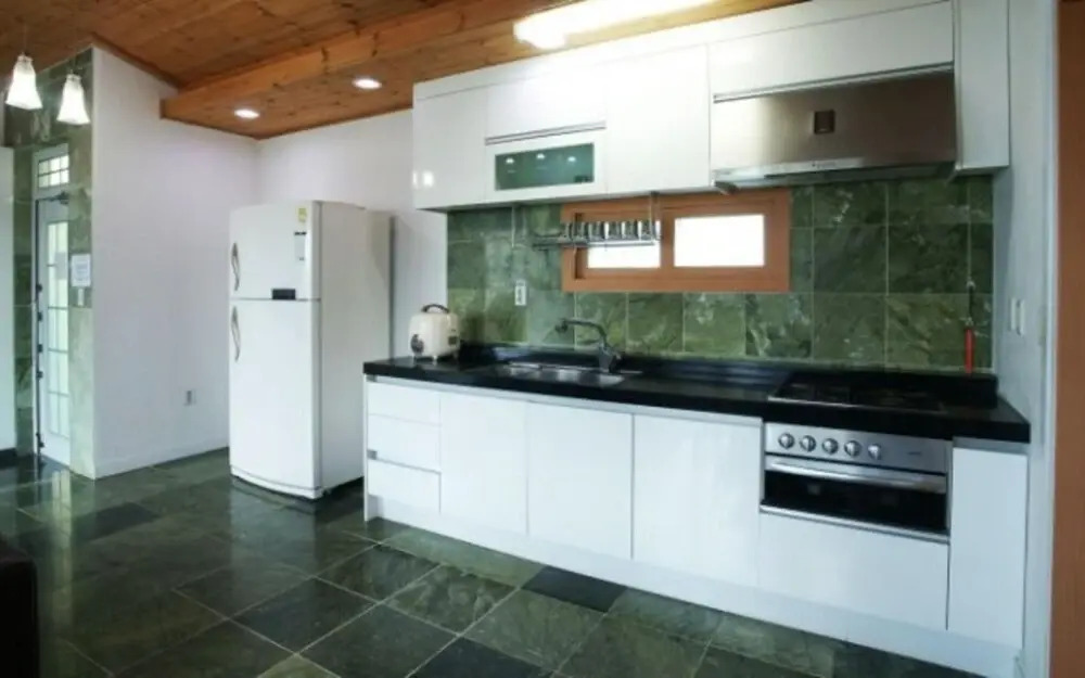 Seogwipo JJ House Pension