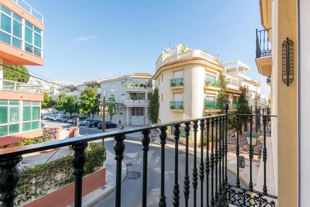 SUITE PLAYA CARIHUELA Apartamentos