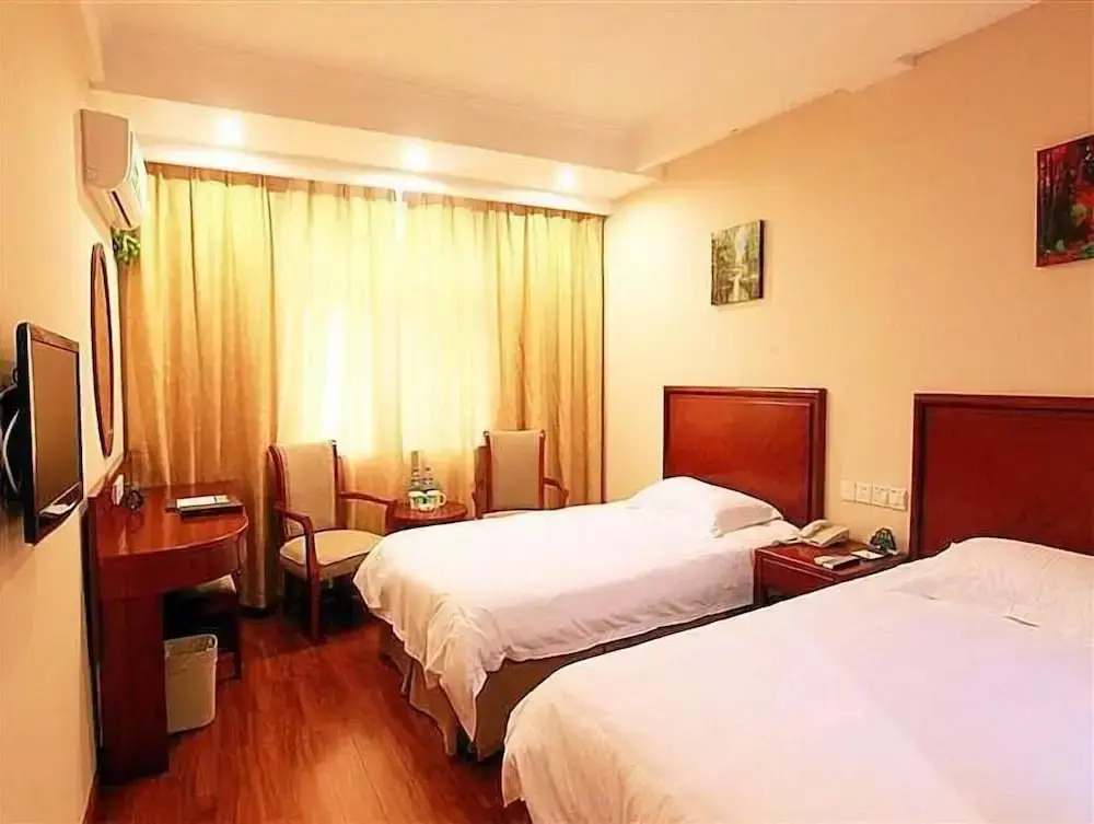GreenTree Inn Hefei High Speed Rail Station Baohe District Government Business Hotel