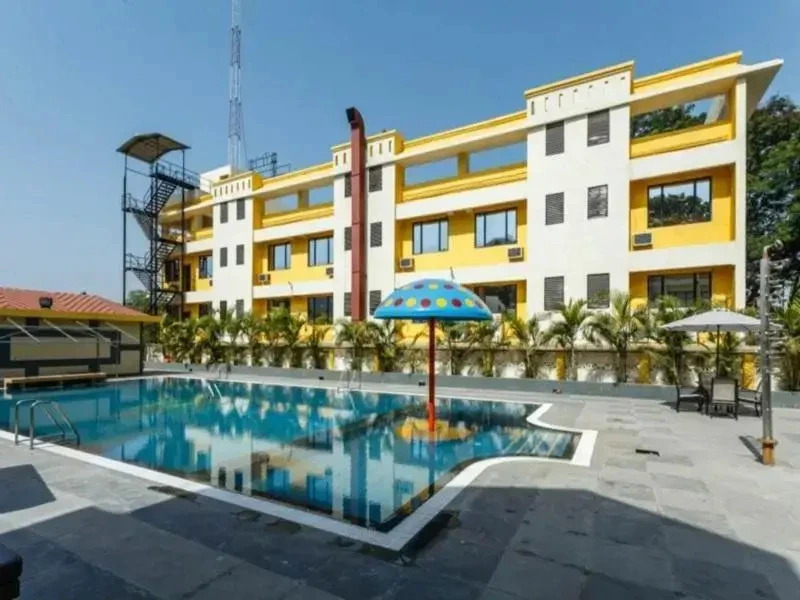 Monteria Resort