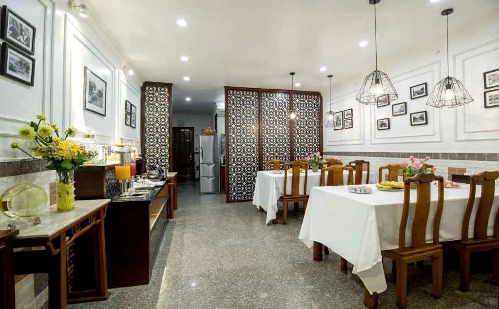 IL Divo Hostel 8 Hàng Đào & Travel & Spa - Hanoi Old Quarter