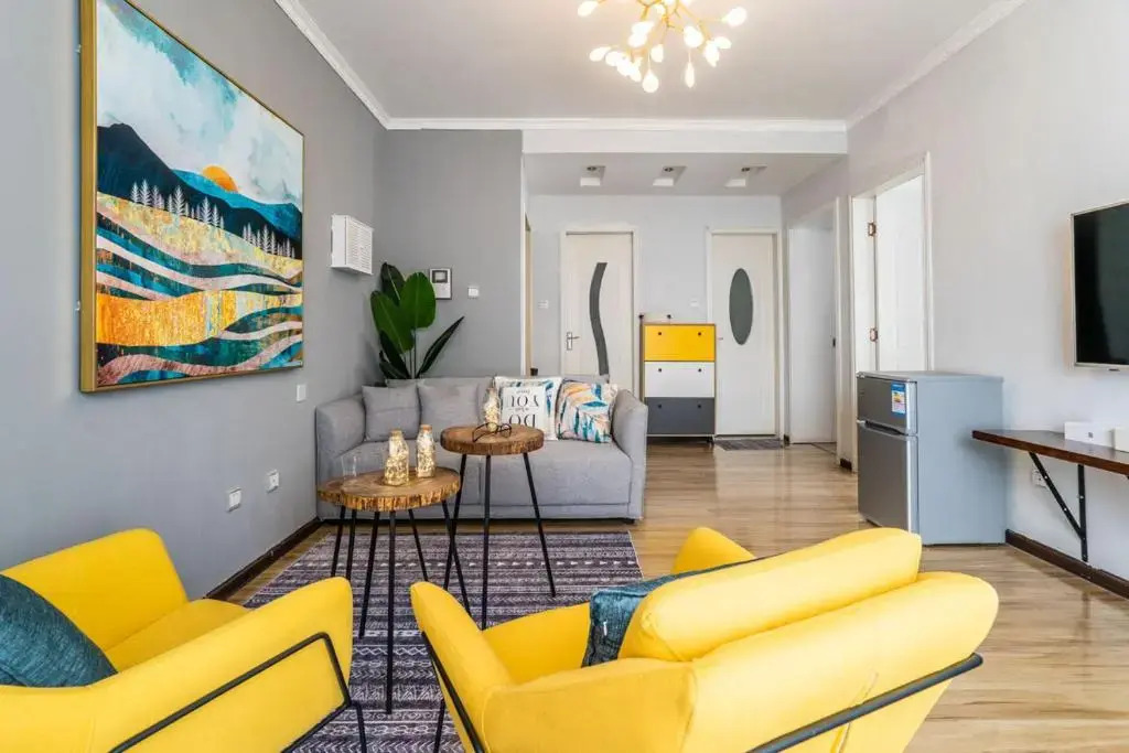 Zhengzhou Jinshui · North 3rd Ring Huayuan Road·Locals Apartment · 00174560