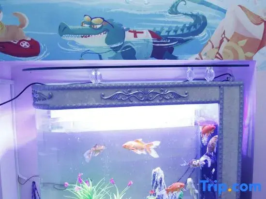Xingyang Shangyue Express Homestay (Opalala Water Park)