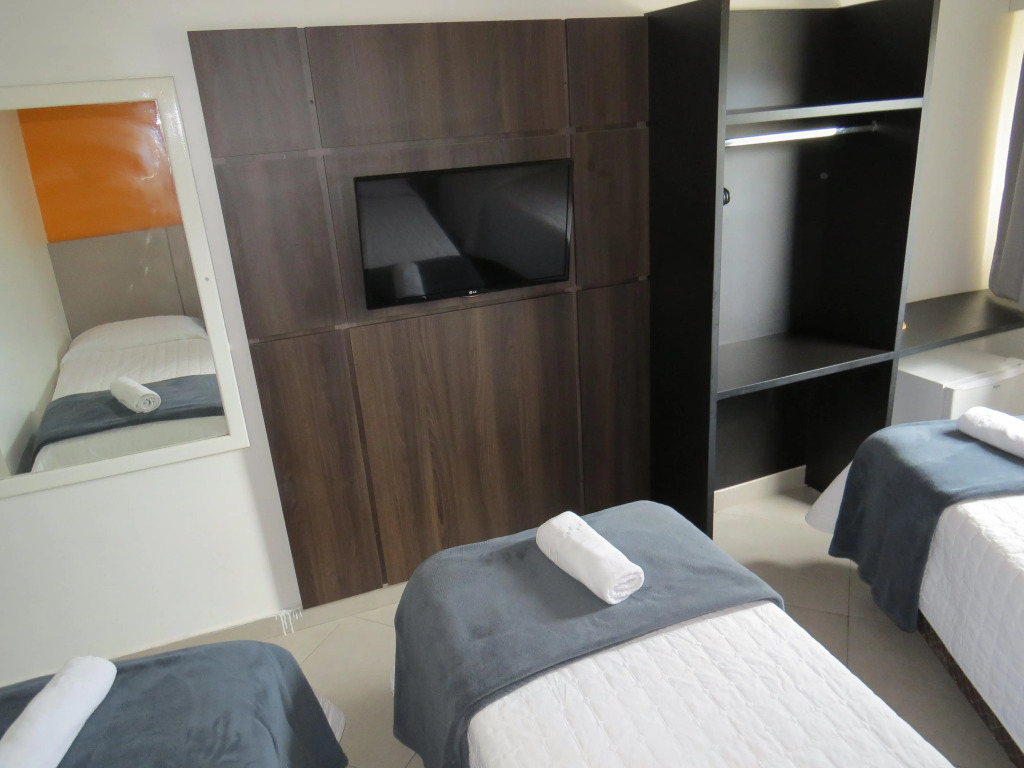 Minuano Hotel Express próx Orla Lago Guaíba, Mercado Público, 300m Rodoviária