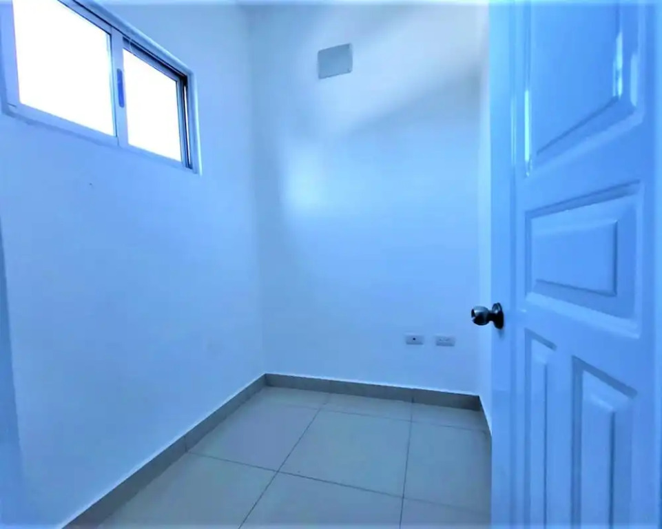 Near the Beach new and Modern Penthouse Coral H3