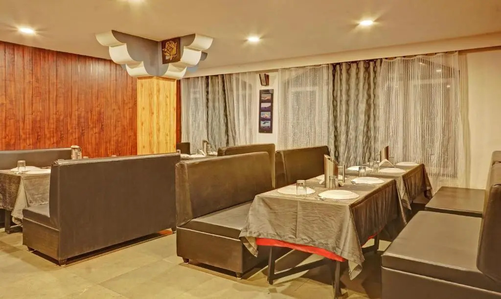 FabHotel Meylong Hills
