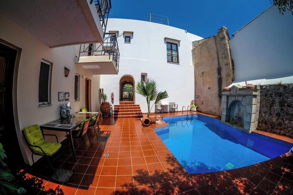 Calergi 11-superior Design 2 Bdr Maisonette. Beaches-sunsets-mindful Experiences